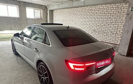 Audi A4, 2019 год, 2 990 000 рублей, 19 фотография