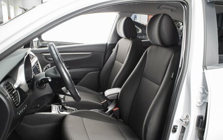KIA Rio IV, 2022 год, 1 740 000 рублей, 10 фотография