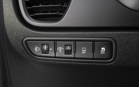KIA Rio IV, 2022 год, 1 740 000 рублей, 17 фотография