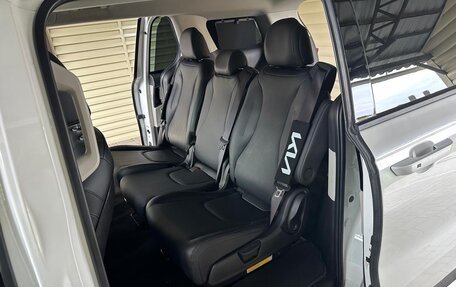 KIA Carnival, 2021 год, 3 000 000 рублей, 11 фотография