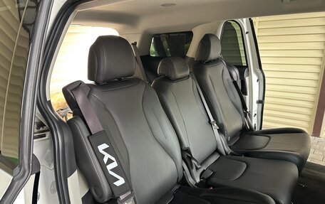 KIA Carnival, 2021 год, 3 000 000 рублей, 13 фотография