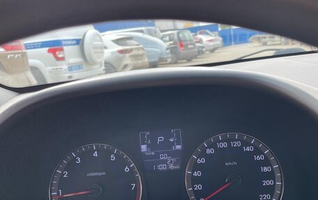 Hyundai Solaris II рестайлинг, 2016 год, 800 000 рублей, 3 фотография