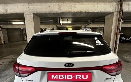 KIA Rio IV, 2018 год, 1 550 000 рублей, 4 фотография