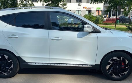 Hyundai Tucson III, 2010 год, 1 599 000 рублей, 4 фотография