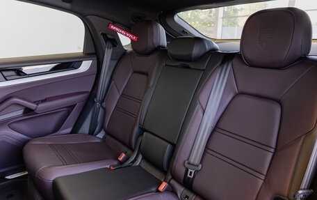 Porsche Cayenne III, 2025 год, 17 490 000 рублей, 14 фотография