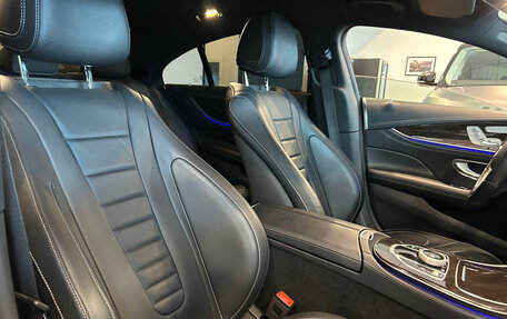 Mercedes-Benz CLS, 2018 год, 5 150 000 рублей, 21 фотография
