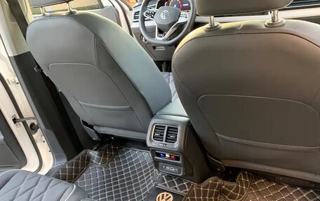 Volkswagen Tiguan II, 2022 год, 2 200 045 рублей, 9 фотография