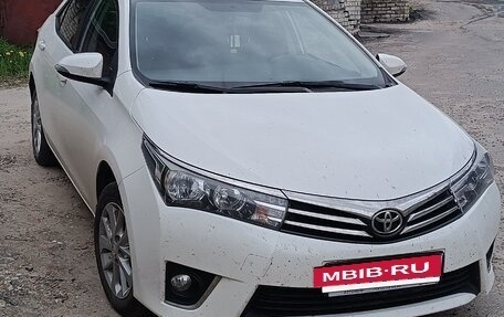Toyota Corolla, 2015 год, 1 335 000 рублей, 2 фотография