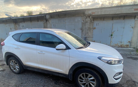 Hyundai Tucson III, 2016 год, 2 100 000 рублей, 1 фотография