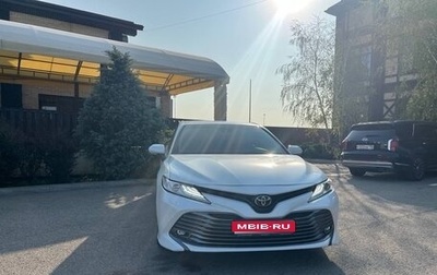 Toyota Camry, 2019 год, 3 250 000 рублей, 1 фотография
