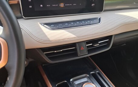 Haval Jolion, 2023 год, 1 800 000 рублей, 6 фотография