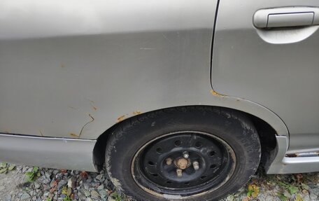 Nissan Wingroad III, 2001 год, 210 000 рублей, 6 фотография