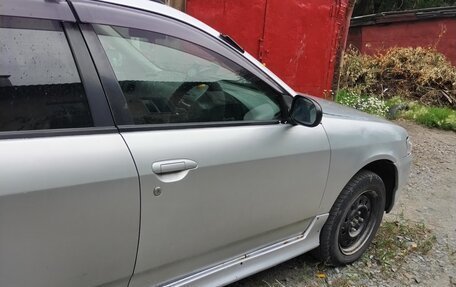 Nissan Wingroad III, 2001 год, 210 000 рублей, 4 фотография