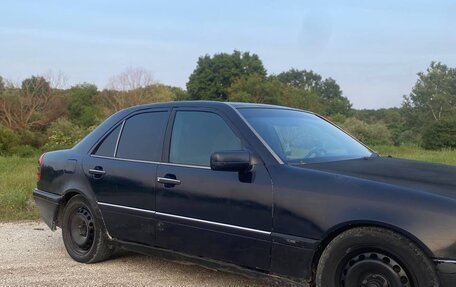 Mercedes-Benz C-Класс, 1994 год, 160 000 рублей, 2 фотография