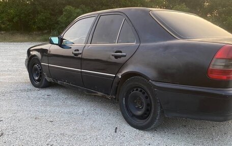 Mercedes-Benz C-Класс, 1994 год, 160 000 рублей, 4 фотография