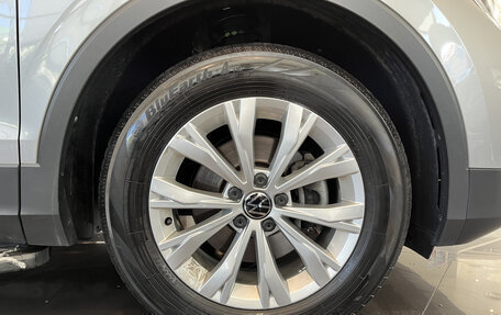 Volkswagen Tiguan II, 2020 год, 2 739 000 рублей, 22 фотография