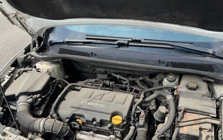 Opel Astra J, 2014 год, 900 000 рублей, 9 фотография