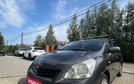 Toyota Verso I, 2012 год, 1 100 000 рублей, 7 фотография