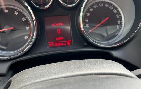 Opel Astra J, 2014 год, 900 000 рублей, 18 фотография