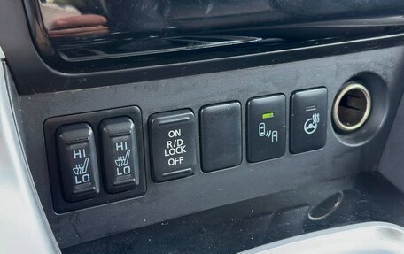 Mitsubishi Pajero Sport III рестайлинг, 2016 год, 2 350 000 рублей, 26 фотография