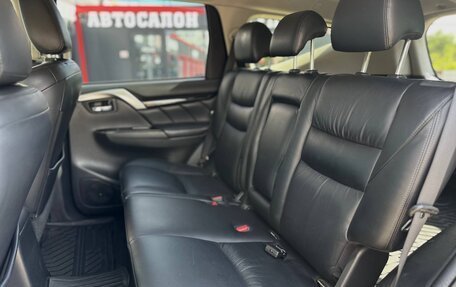 Mitsubishi Pajero Sport III рестайлинг, 2016 год, 2 350 000 рублей, 32 фотография
