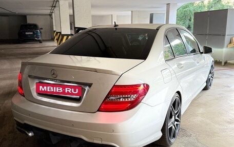Mercedes-Benz C-Класс, 2012 год, 1 500 000 рублей, 2 фотография