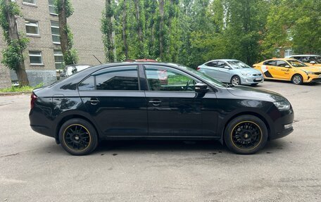 Skoda Rapid I, 2018 год, 1 900 000 рублей, 6 фотография