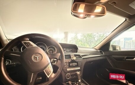 Mercedes-Benz C-Класс, 2012 год, 1 500 000 рублей, 7 фотография