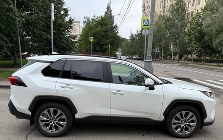 Toyota RAV4, 2021 год, 4 490 000 рублей, 5 фотография