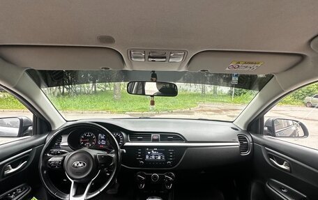 KIA Rio IV, 2017 год, 1 370 000 рублей, 10 фотография