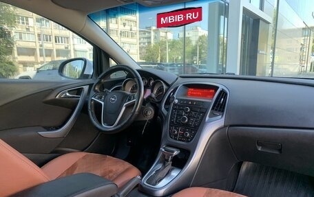 Opel Astra J, 2014 год, 914 000 рублей, 10 фотография