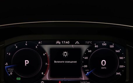 Volkswagen Tiguan II, 2021 год, 3 675 000 рублей, 16 фотография