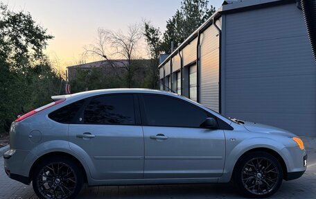 Ford Focus II рестайлинг, 2006 год, 830 000 рублей, 10 фотография
