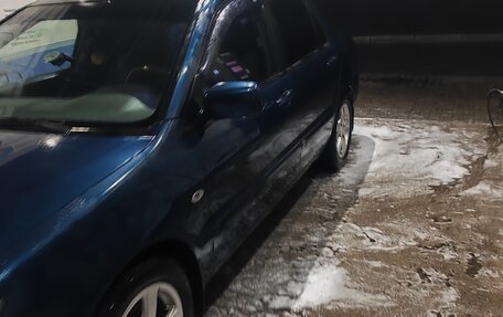Mitsubishi Lancer IX, 2005 год, 300 000 рублей, 3 фотография
