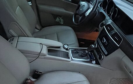 Mercedes-Benz C-Класс, 2011 год, 1 350 000 рублей, 8 фотография