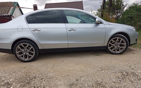 Volkswagen Passat B6, 2010 год, 850 000 рублей, 3 фотография
