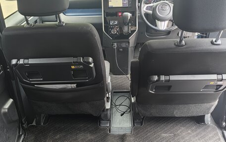 Toyota Roomy I, 2019 год, 1 150 000 рублей, 11 фотография