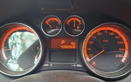 Peugeot 308 II, 2011 год, 800 000 рублей, 2 фотография