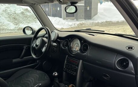 MINI Hatch, 2004 год, 650 000 рублей, 4 фотография