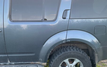 Nissan Pathfinder, 2007 год, 800 000 рублей, 11 фотография
