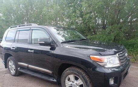Toyota Land Cruiser 200, 2014 год, 5 000 000 рублей, 3 фотография