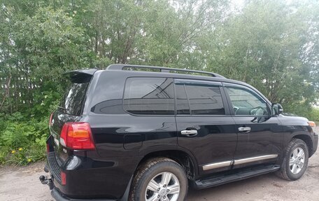 Toyota Land Cruiser 200, 2014 год, 5 000 000 рублей, 4 фотография