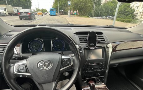 Toyota Camry, 2015 год, 2 300 000 рублей, 5 фотография
