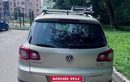 Volkswagen Tiguan I, 2010 год, 1 090 000 рублей, 4 фотография