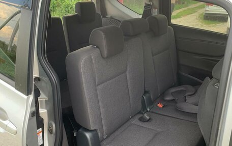 Toyota Sienta II, 2019 год, 1 500 000 рублей, 7 фотография