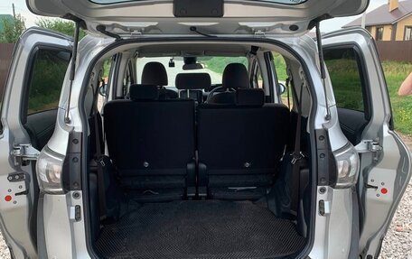 Toyota Sienta II, 2019 год, 1 500 000 рублей, 4 фотография