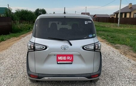 Toyota Sienta II, 2019 год, 1 500 000 рублей, 3 фотография