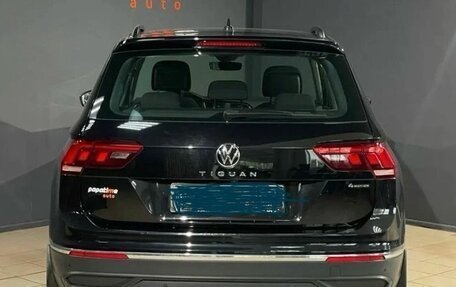 Volkswagen Tiguan II, 2021 год, 2 700 000 рублей, 6 фотография