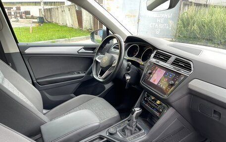 Volkswagen Tiguan II, 2021 год, 2 700 000 рублей, 8 фотография