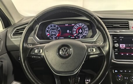 Volkswagen Tiguan II, 2018 год, 2 840 000 рублей, 13 фотография